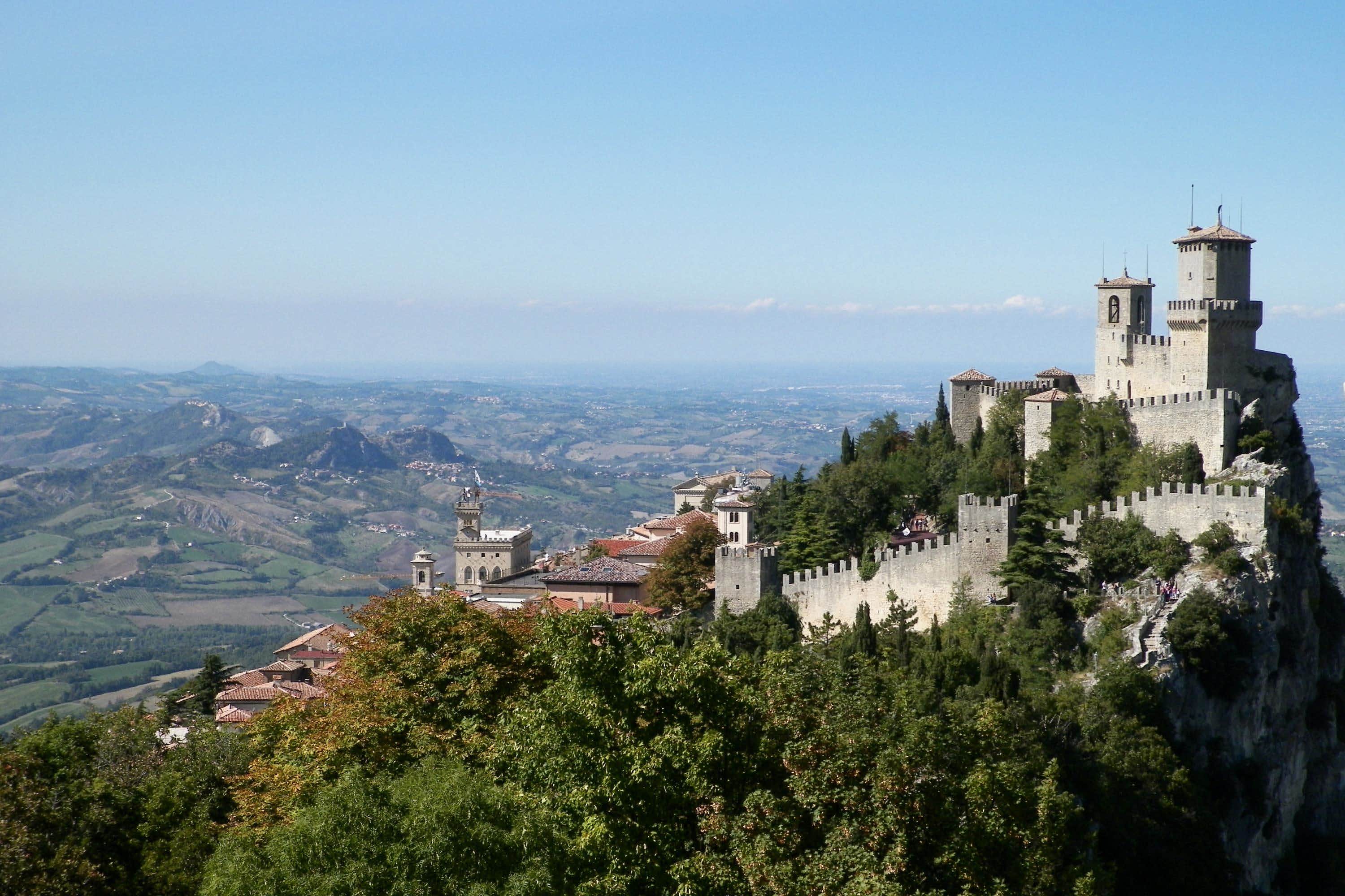 Sedi nella Repubblica di San Marino per aiuto esami e corsi di laurea